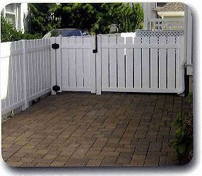 semi privacy vinyl fence